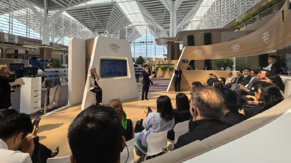 ‌迅尔科技董事长李红锁受邀参加夏季达沃斯论坛 以智能传感技术赋能全球智慧城市建设‌